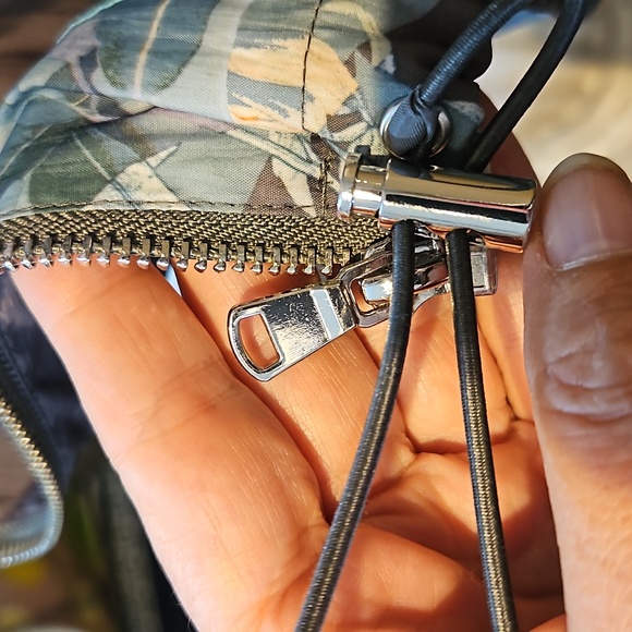 *AS NEW* NEXT rain coat w hood - outdoors, rambling, birding. Bomber jacket - Picture 9 of 15